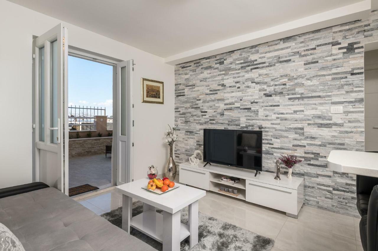 S & V Deluxe Apartment